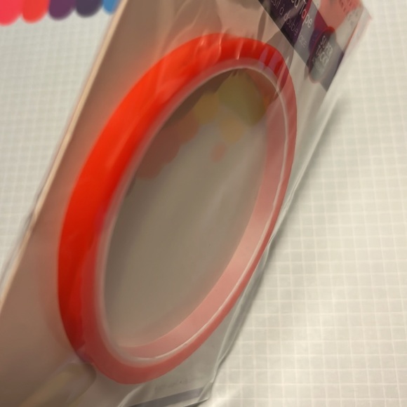 Double-Sided Tape (Super Tacky) 0.25" in. x 15 ft - Picture 6 of 8